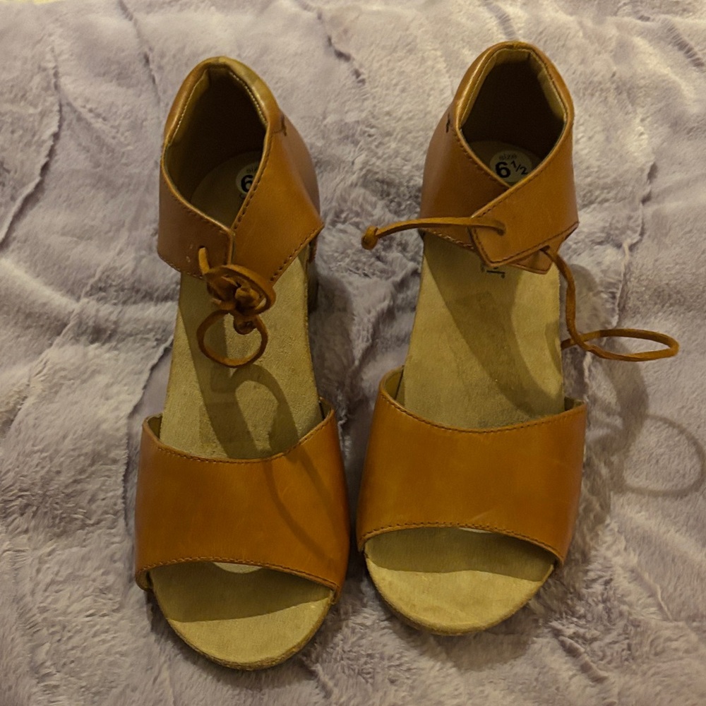 Josef Seibel shoes. New.